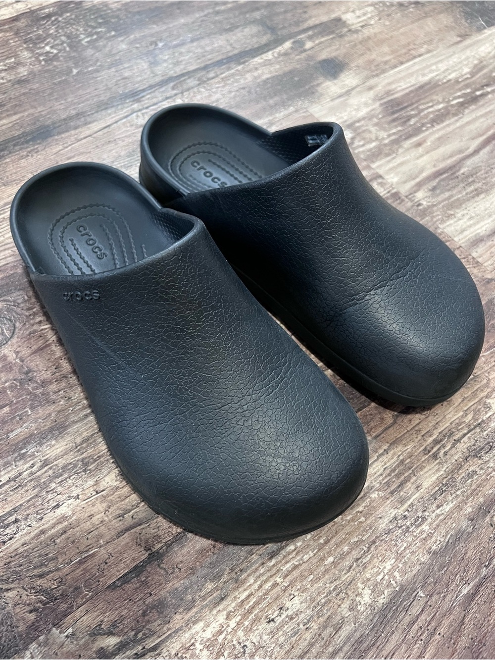 Crocs Bistro Black Slip Resistant Work Clogs Women’s 8 Men’s 6 Nursing Kitchen - Picture 7 of 8